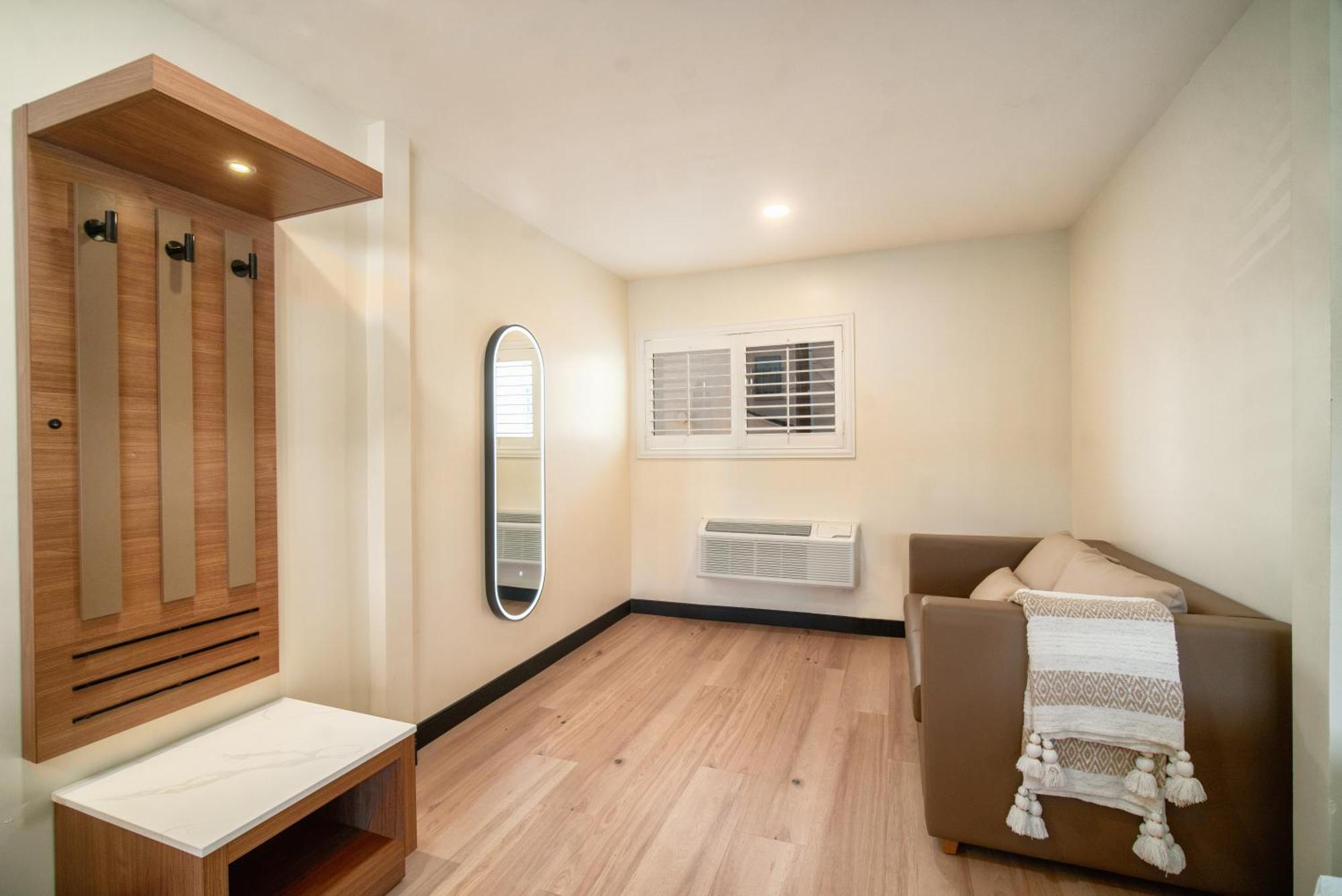 Lyfe Inn & Suites By Aga - Beverly Hills Los Ángeles Exterior foto